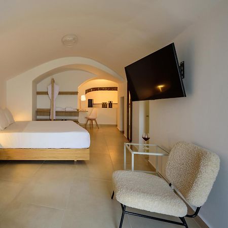 Anemos Family Suites ثيرا المظهر الخارجي الصورة