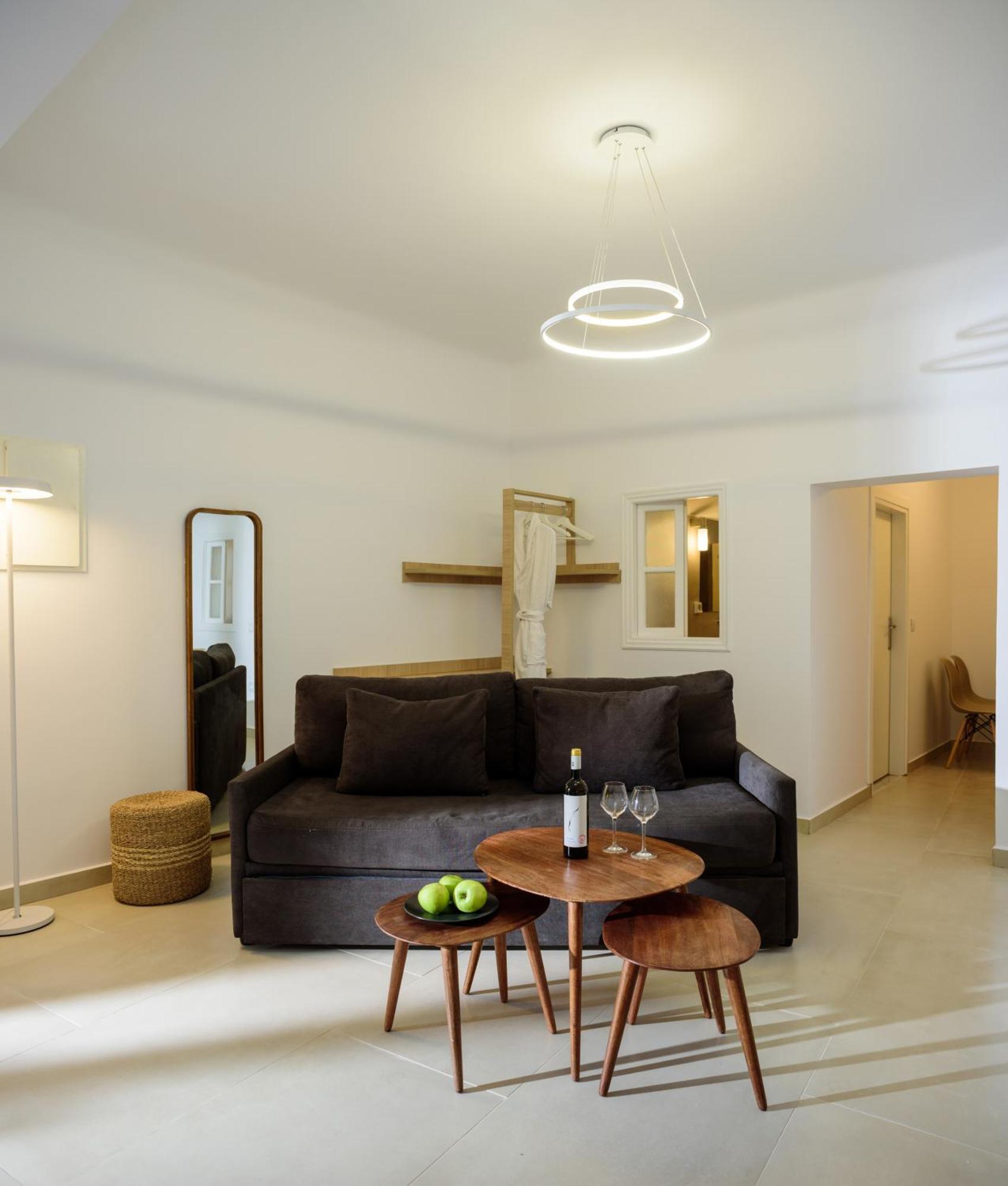 Anemos Family Suites ثيرا المظهر الخارجي الصورة